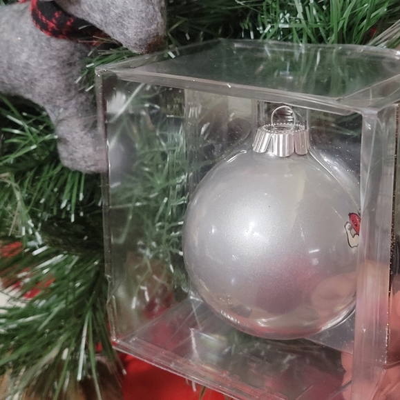 Chicago's Iconic Superdawg Ornament - Picture 5 of 5